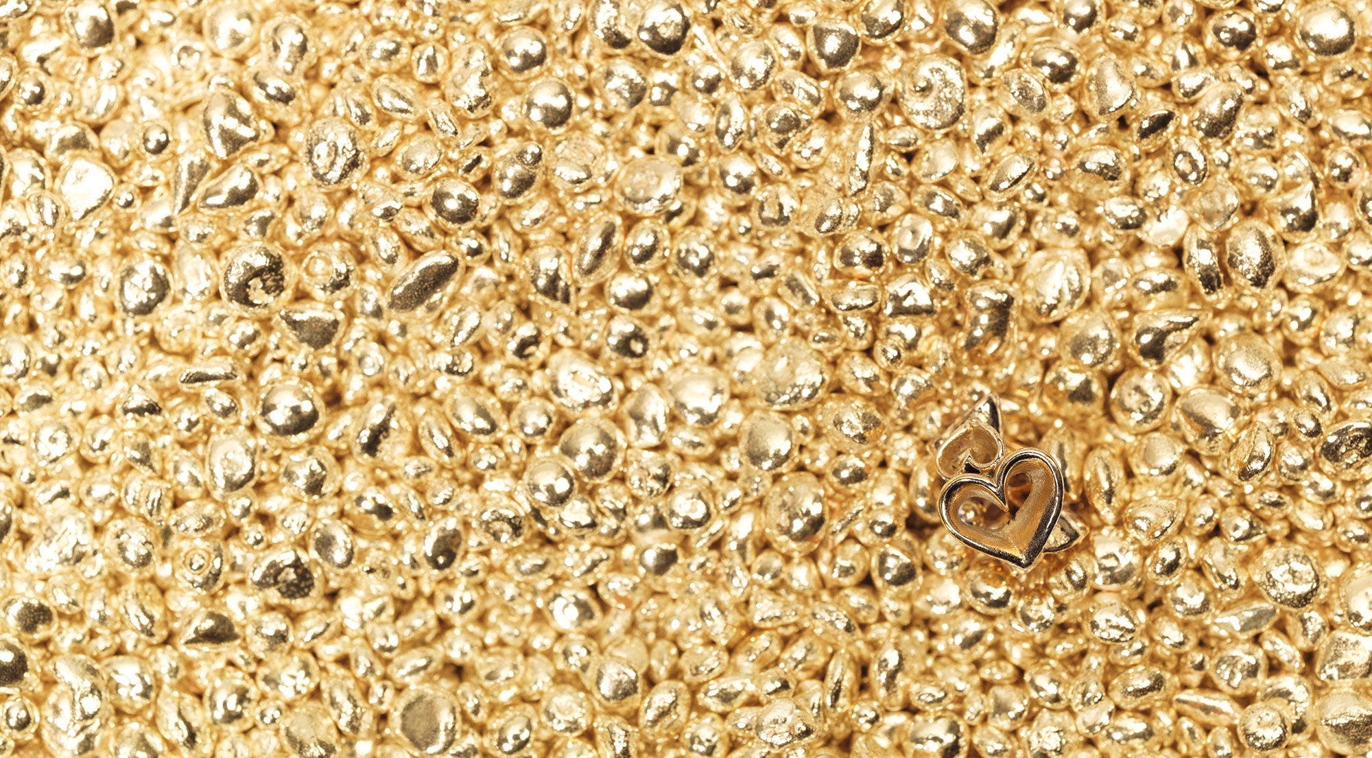 Gold grains with gold Hearts Galore bead